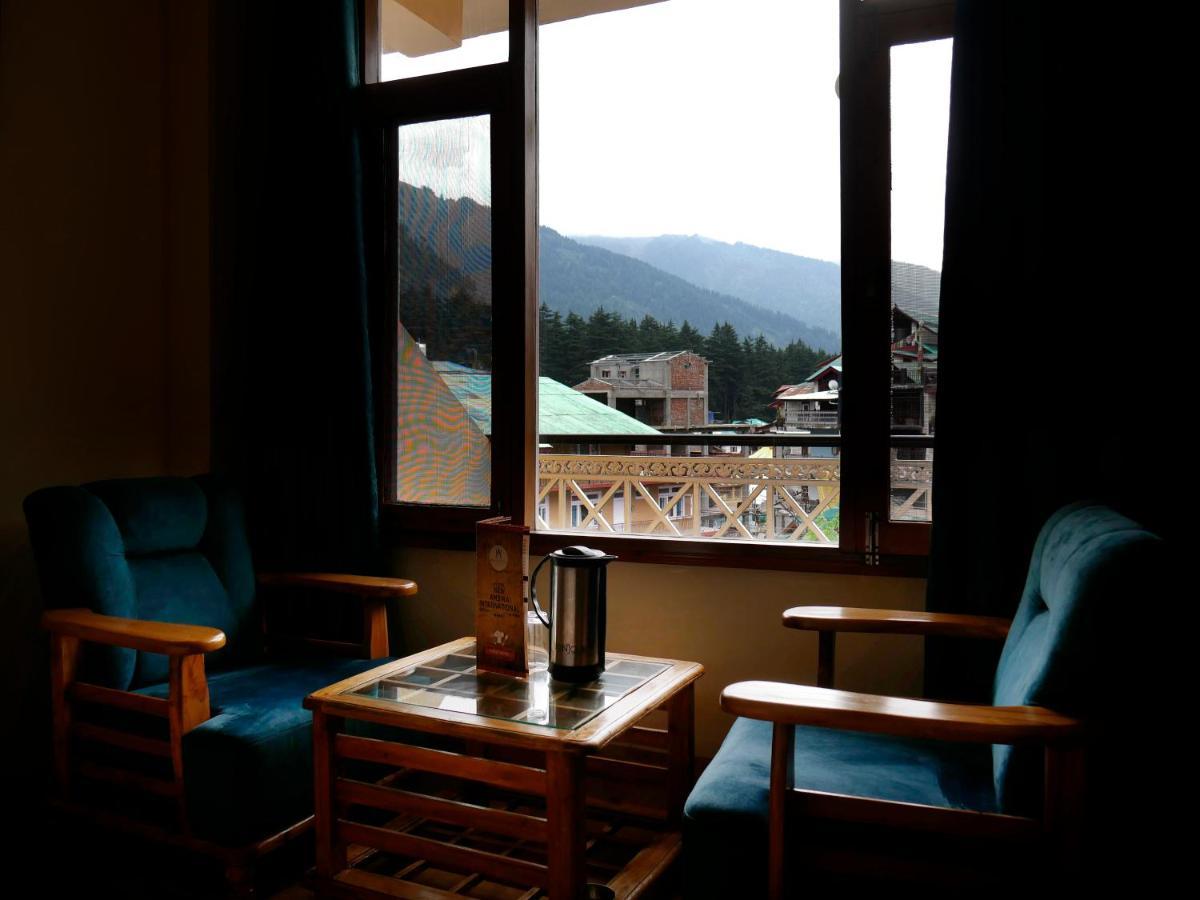 New Ambika International Mall Road Hotel Manāli Dış mekan fotoğraf