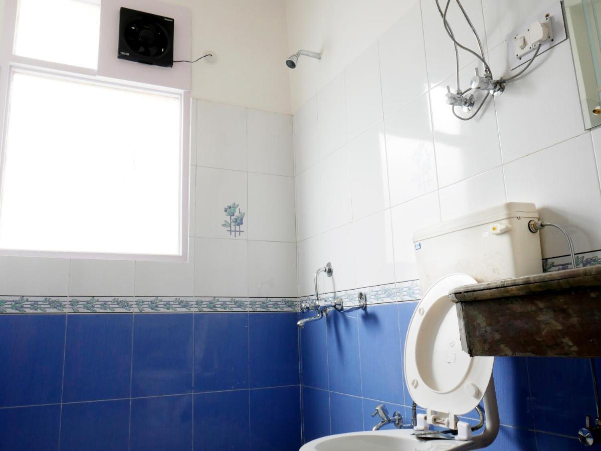 New Ambika International Mall Road Hotel Manāli Dış mekan fotoğraf