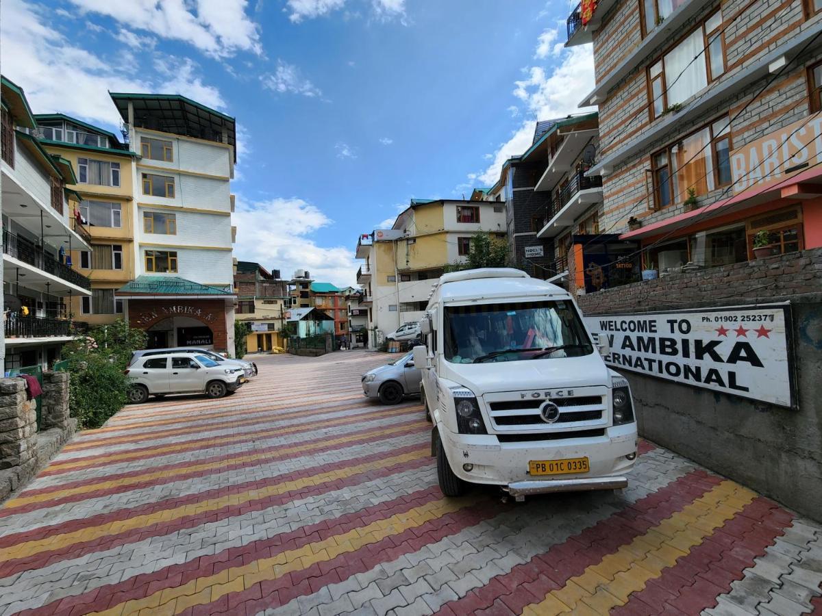 New Ambika International Mall Road Hotel Manāli Dış mekan fotoğraf